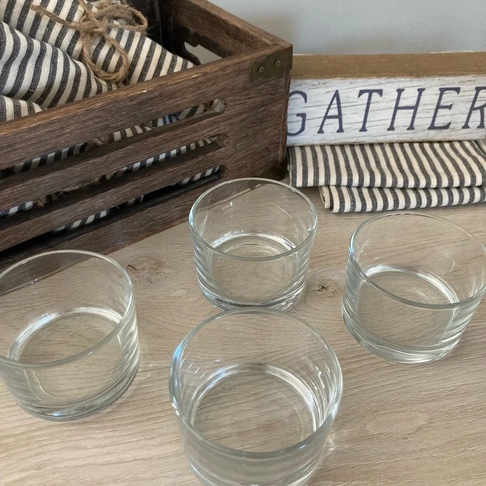 ❌SOLD Set of 4 glass dipping/dessert bowls - Picture 1 of 6